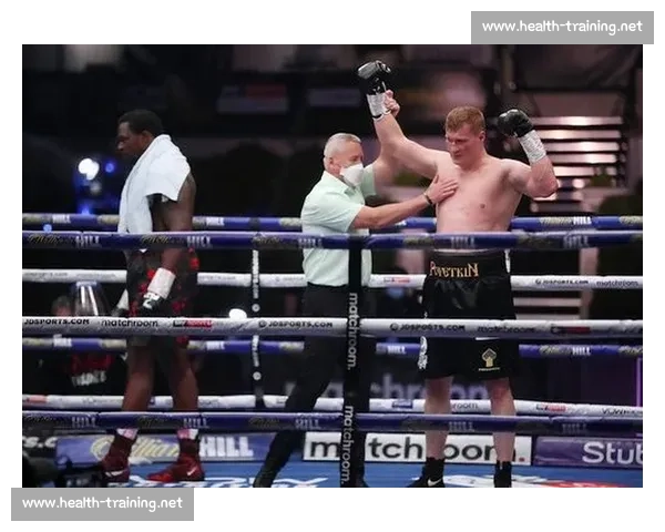 力量与速度的巅峰对决大卫海耶对阵波维特金全面解析战术风格与胜负关键