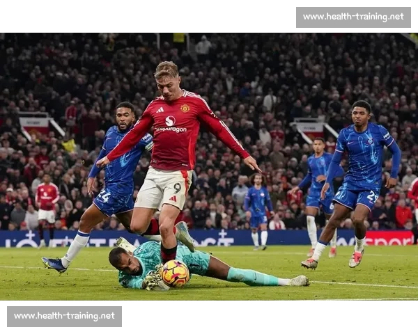 曼联强强对话迎战狠队红魔能否在焦点之夜证明自己完成蜕变关键一战